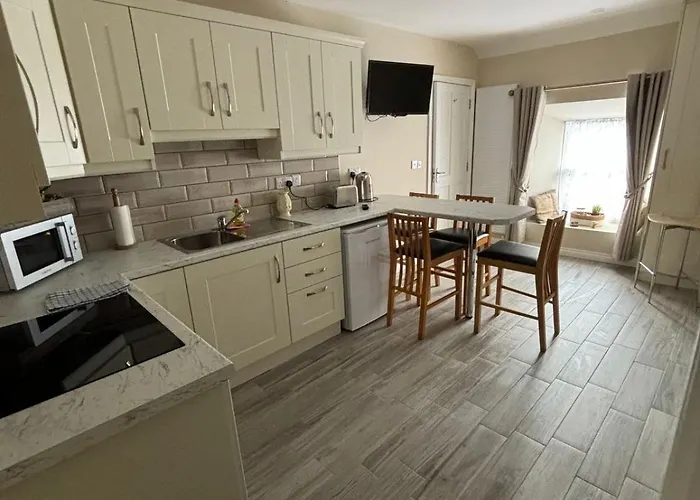 The Shebeen Apartment2 Апартаменты Баллина