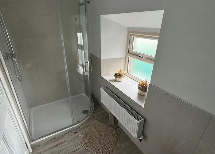 The Shebeen Apartment2 * Баллина